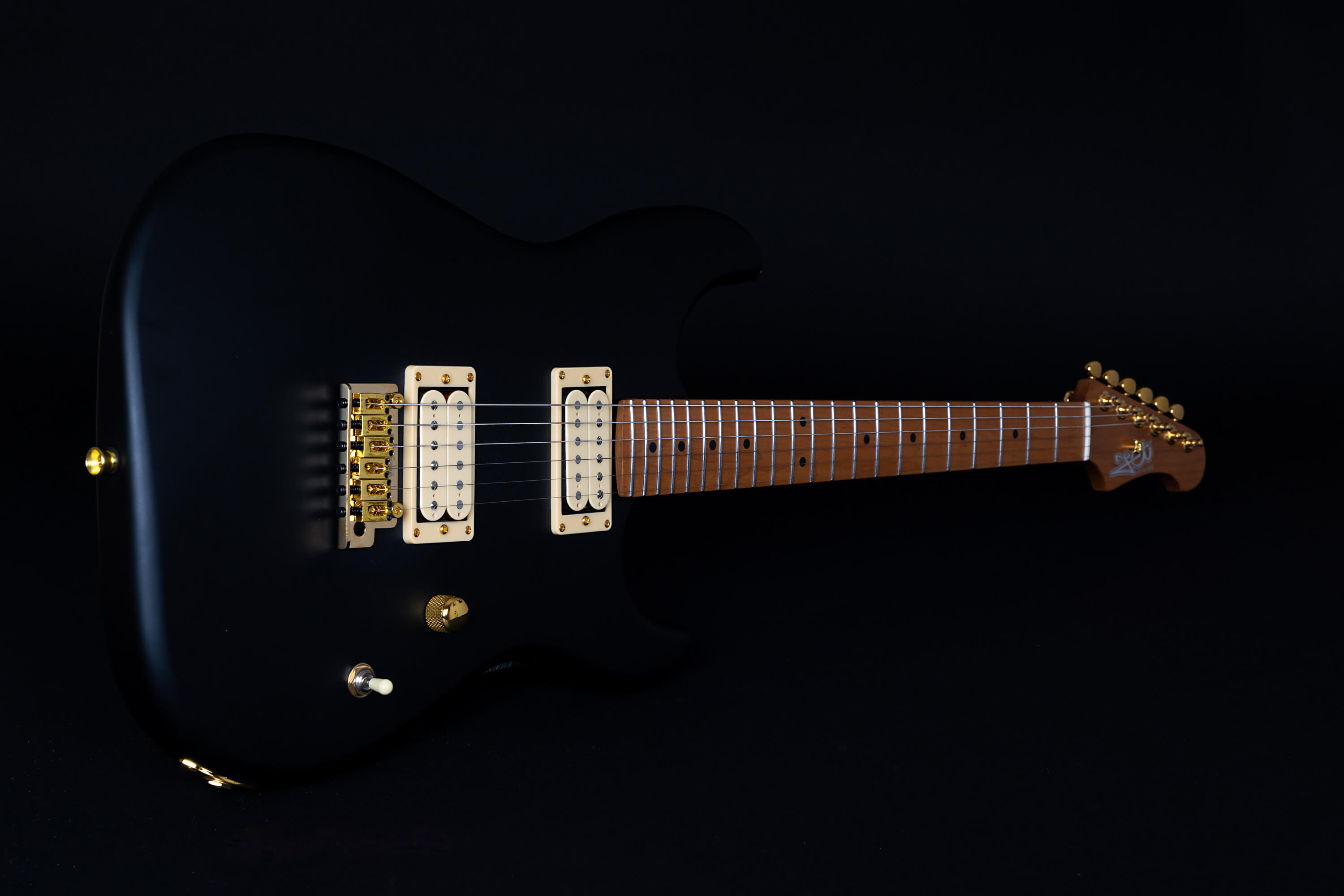 JET Guitars - JS-700 MBK Series