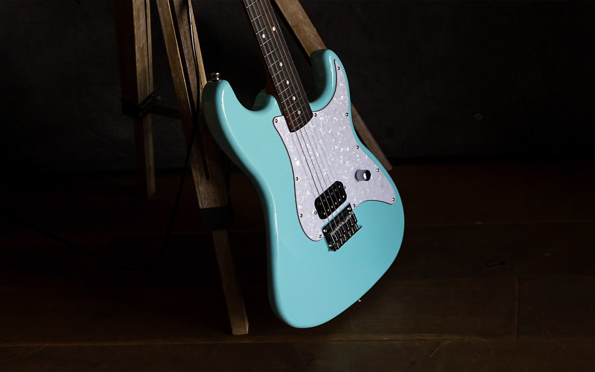 JET Guitars - Slider 02